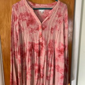 Wonderly tie dye look top